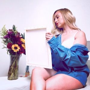 Meet your Posher, Cristina